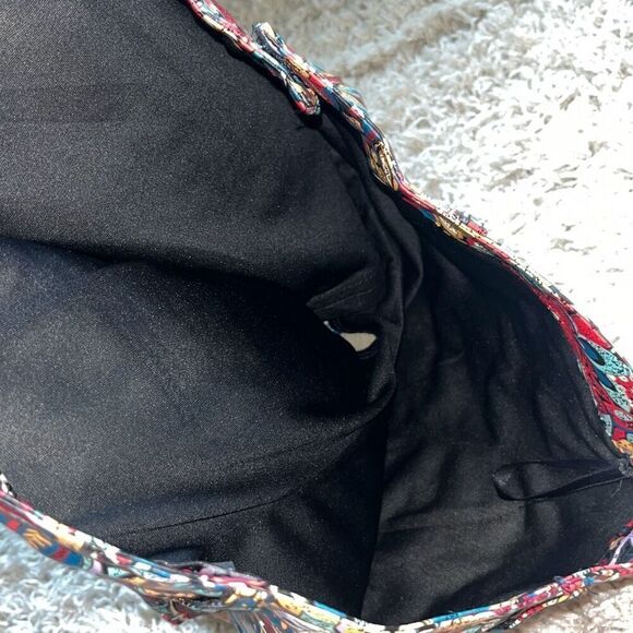 Very J Shorts Women's Faux Leather Paisley Pattern Shorts Large - Picture 11 of 14